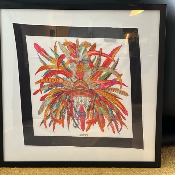 Gucci Woven Silk Scarf Framed
Length: 16"/Width: 16"
Country: Italy
100% Silk - Picture 2 of 2